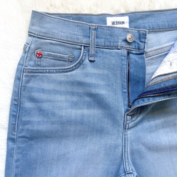 HUDSON Noa Midrise Straight Leg Crop Suri Light Wash Rayon Stretch Jeans - Picture 11 of 11